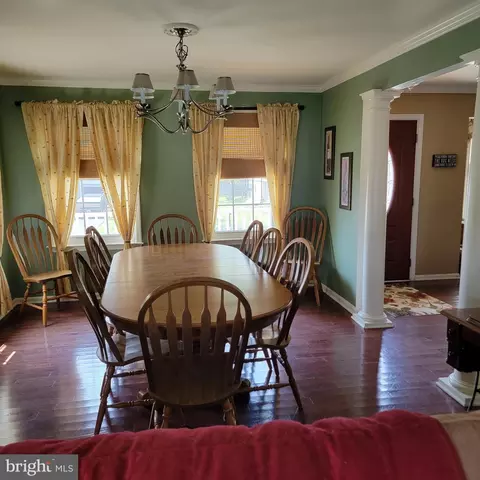 Dining - 110 Elliott Pl, Edgewater, MD 21037 photo 1 of 2