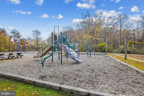 Exterior - 3423 S River Ter, Edgewater, MD 21037 photo 20 of 22