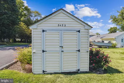 Exterior - 3423 S River Ter, Edgewater, MD 21037 photo 12 of 22