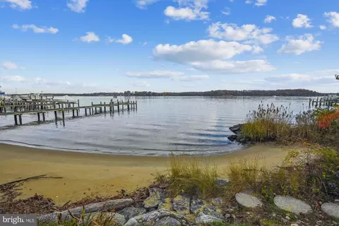 View/Area - 3423 S River Ter, Edgewater, MD 21037 photo 5 of 10