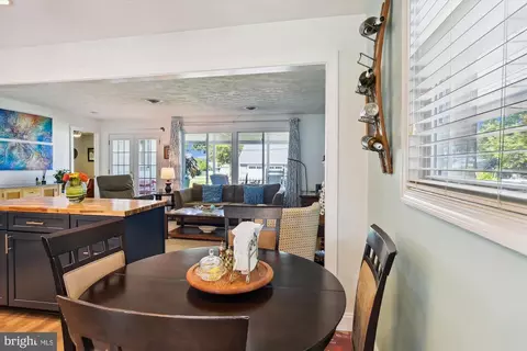 Dining - 3423 S River Ter, Edgewater, MD 21037 photo 1 of 1