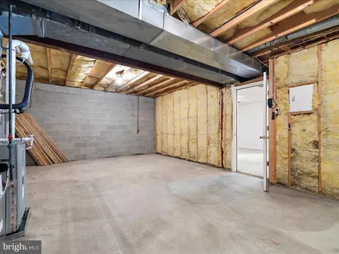 313 Doris Ave, Brooklyn, MD 21225 photo 29