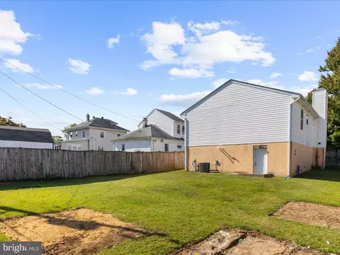 313 Doris Ave, Brooklyn, MD 21225 photo 31