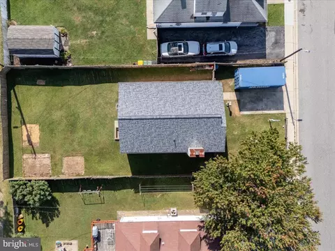 313 Doris Ave, Brooklyn, MD 21225 photo 32