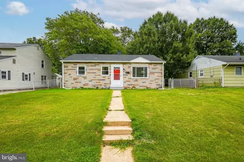 109 Garrett Rd, Glen Burnie, MD 21060