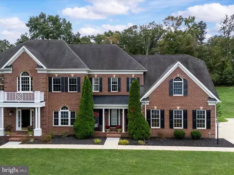 Exterior - 1509 Devere Dr, Pasadena, MD 21122 photo 2 of 14