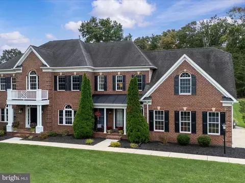 Exterior - 1509 Devere Dr, Pasadena, MD 21122 photo 4 of 14