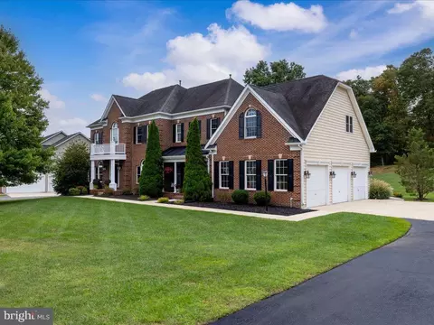 Exterior - 1509 Devere Dr, Pasadena, MD 21122 photo 6 of 14