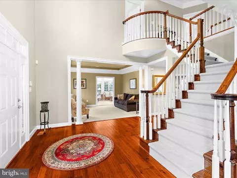 Entry Way - 1509 Devere Dr, Pasadena, MD 21122 photo 6 of 9