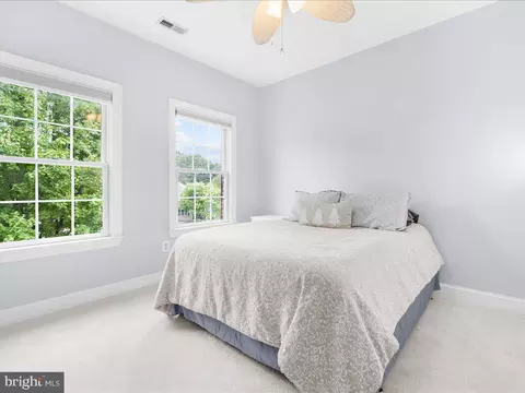 Bedroom - 1509 Devere Dr, Pasadena, MD 21122 photo 4 of 15