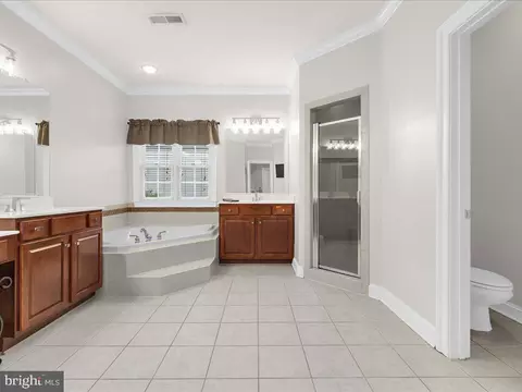Bath - 1509 Devere Dr, Pasadena, MD 21122 photo 7 of 9