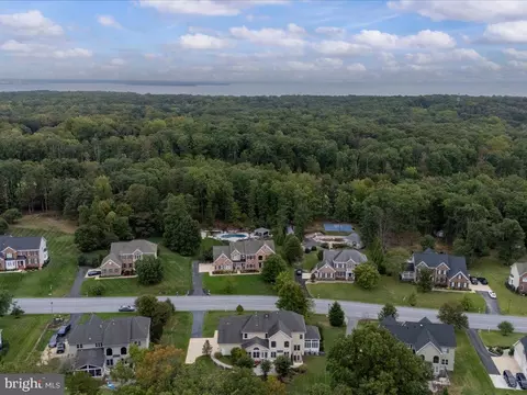 View/Area - 1509 Devere Dr, Pasadena, MD 21122 photo 6 of 13