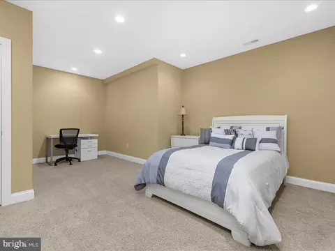Bedroom - 1509 Devere Dr, Pasadena, MD 21122 photo 15 of 15