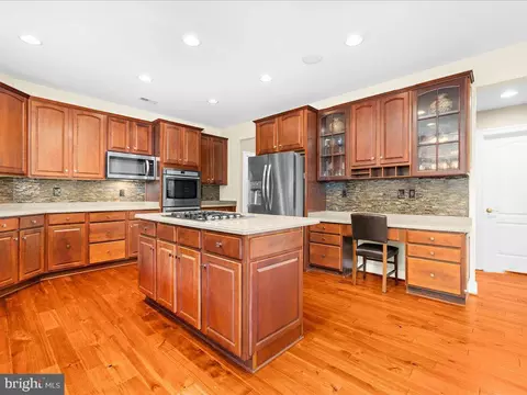 Kitchen - 1509 Devere Dr, Pasadena, MD 21122 photo 11 of 11