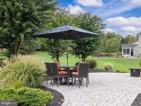 Exterior - 1509 Devere Dr, Pasadena, MD 21122 photo 13 of 14
