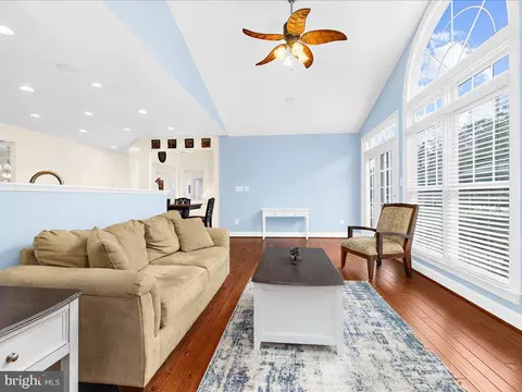 Living - 1509 Devere Dr, Pasadena, MD 21122 photo 4 of 8