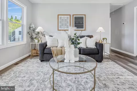457 Oakton Rd, Odenton, MD 21113