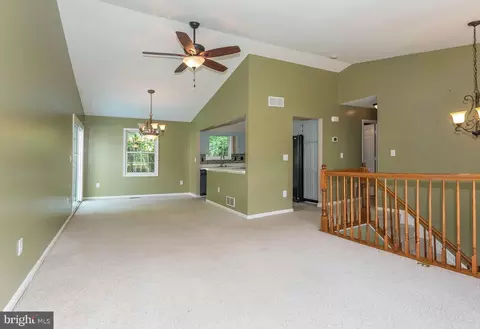 Living - 7523 Harmans Rd, Harmans, MD 21077 photo 3 of 6