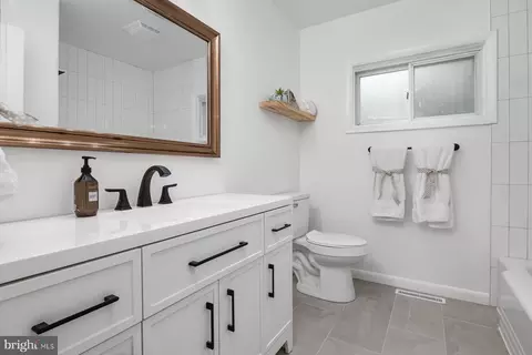 826 Windsor Rd, Arnold, MD 21012 photo 11