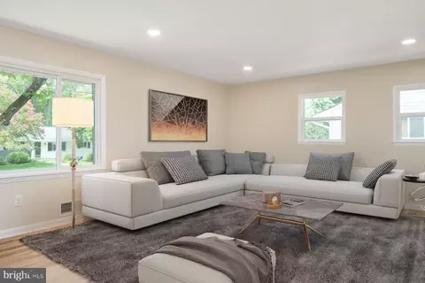 826 Windsor Rd, Arnold, MD 21012 photo 4
