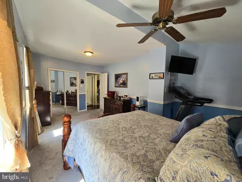 254 Meadow Rd, Pasadena, MD 21122 photo 18