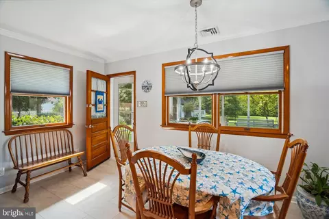 1496 Heron Rd, Pasadena, MD 21122 photo 14