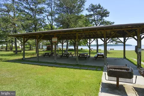 1496 Heron Rd, Pasadena, MD 21122 photo 56