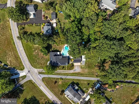 1318 Mayo Rd, Edgewater, MD 21037 photo 4