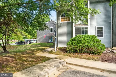 12 Edgewood Green Ct, Annapolis, MD 21403