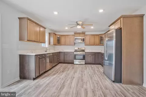 825 Selby Blvd, Edgewater, MD 21037 photo 37