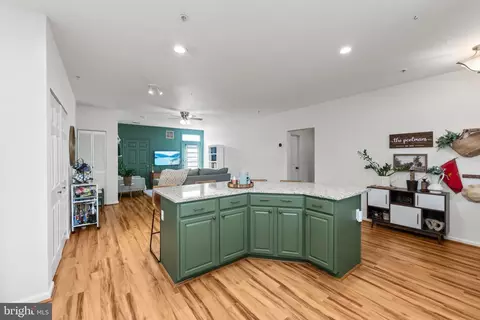 2481 Wentworth Dr, Crofton, MD 21114 photo 10