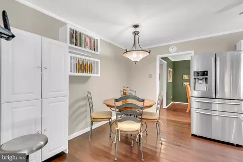 7904 Chalice Ct, Severn, MD 21144 photo 10