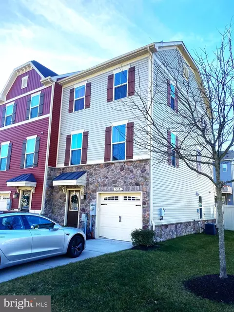 531 Fox River Hills Way, Glen Burnie, MD 21060