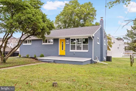 8483 Main Ave, Pasadena, MD 21122