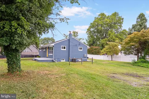 8483 Main Ave, Pasadena, MD 21122 photo 5