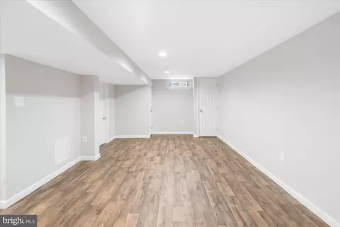 8483 Main Ave, Pasadena, MD 21122 photo 31
