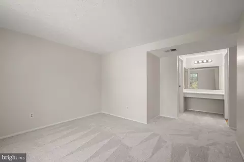 Bedroom - 8046 E Abbey Ct #8046E, Pasadena, MD 21122 photo 2 of 5