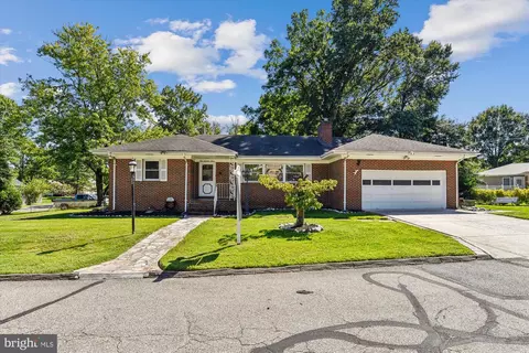 403 Irene Dr, Glen Burnie, MD 21061