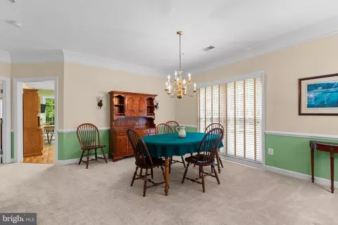 322 Colony Point Pl, Edgewater, MD 21037 photo 8