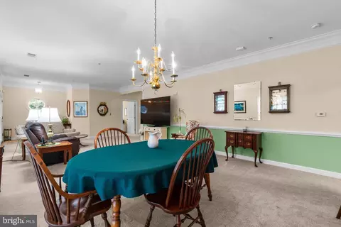 322 Colony Point Pl, Edgewater, MD 21037 photo 10