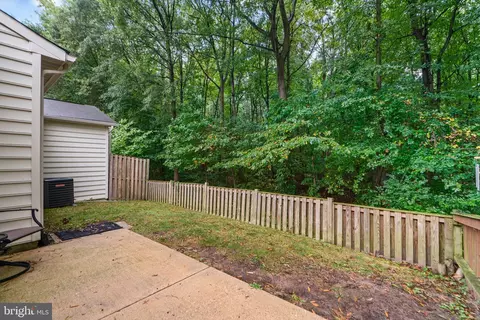 322 Colony Point Pl, Edgewater, MD 21037 photo 33