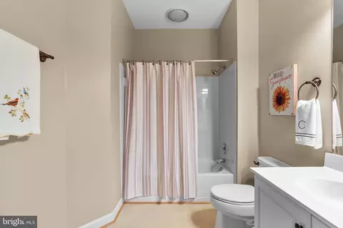 322 Colony Point Pl, Edgewater, MD 21037 photo 30