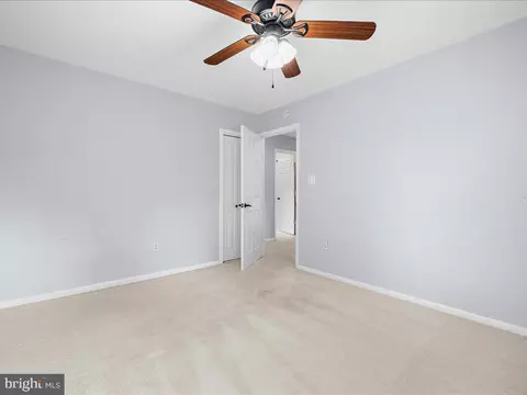 Bedroom - 915 Hillside Ave, Edgewater, MD 21037 photo 7 of 7