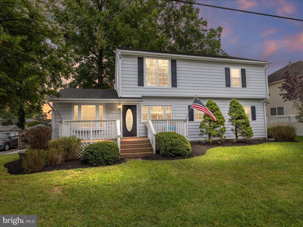 Exterior - 915 Hillside Ave, Edgewater, MD 21037 photo 1 of 11