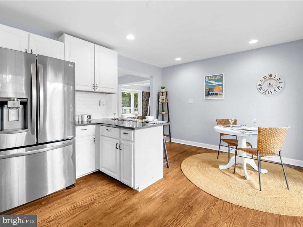 Kitchen - 915 Hillside Ave, Edgewater, MD 21037 photo 4 of 4