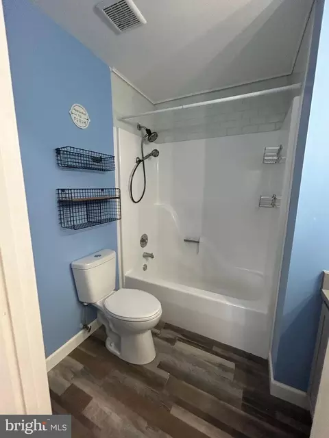Bath - 7805 Mallow Ct, Pasadena, MD 21122 photo 1 of 4