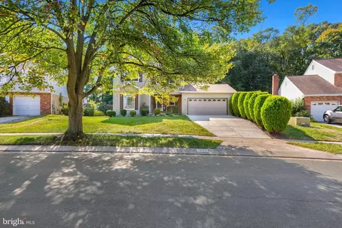 1736 Remington Dr, Crofton, MD 21114