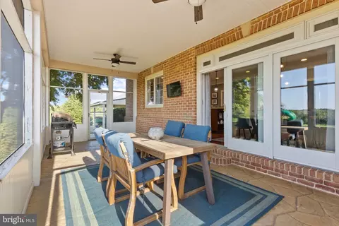 Exterior - 5622 Greenock Rd, Lothian, MD 20711 photo 10 of 18