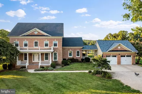 Exterior - 5622 Greenock Rd, Lothian, MD 20711 photo 15 of 18