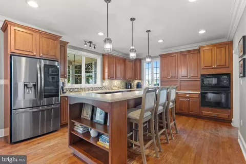 Kitchen - 5622 Greenock Rd, Lothian, MD 20711 photo 3 of 3